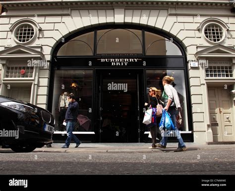 burberry brit covent garden opening times